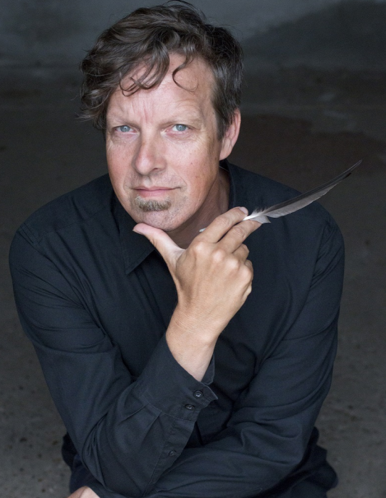 Portraitfoto Arne Rautenberg