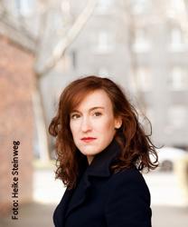 Autorenportrait Nora Bossong